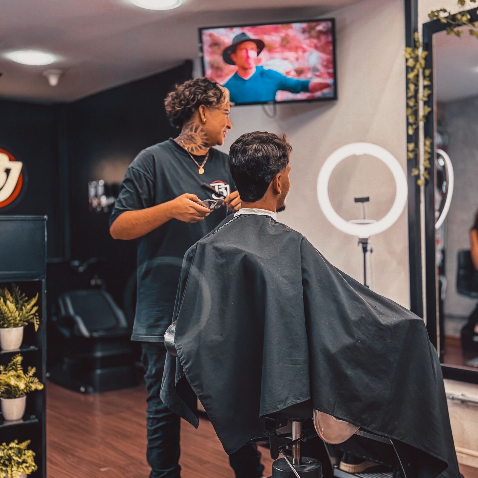Atendimento na Barbearia Barba Jhones — Tijuca, Rio de Janeiro